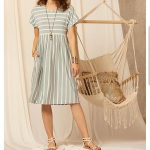 NWOT Suzanne Betro Striped Dress